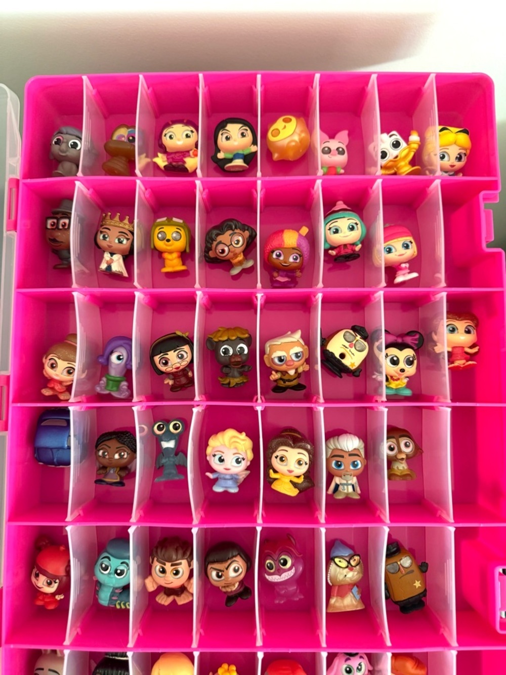 Pink Storage Case w/44 Mini Disney Doorables Figure Collection - Picture 5 of 5